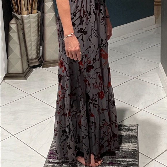 Chelsea and Violet long dress Large NWT - Picture 1 of 6